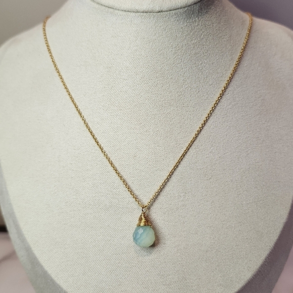 Crystal Pendant Necklace Adjustable 16"-18" - Picture 1 of 5